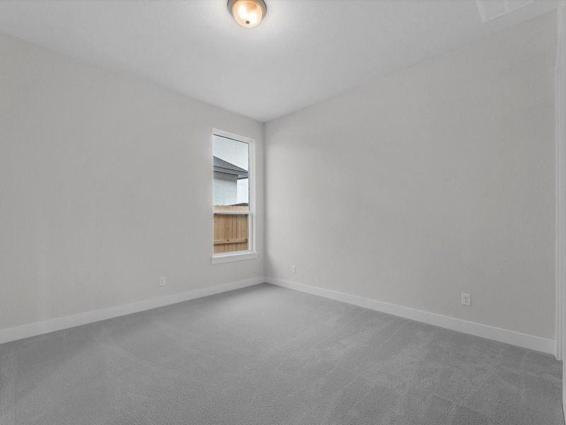 Spacious, unfurnished interior of a new home in Harvest Green, Richmond (Image 20).