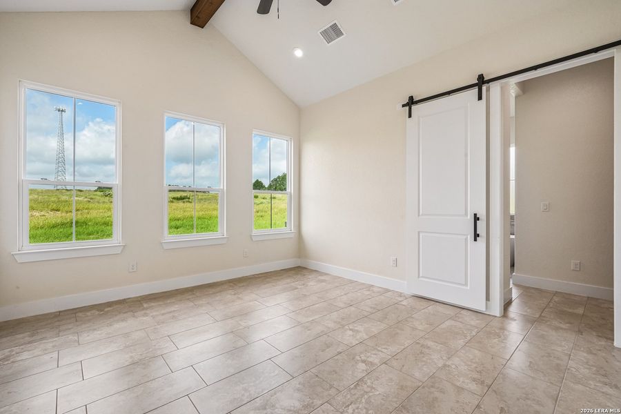 Spacious, unfurnished interior of a new home in , Floresville (Image 22). Spacious, unfurnished interior of a new home in , Floresville (Image 22).