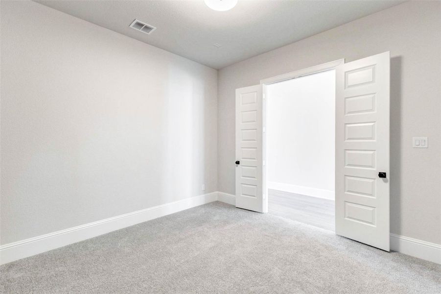 Spacious, unfurnished interior of a new home in Fulbrook on Fulshear Creek, Fulshear (Image 37).