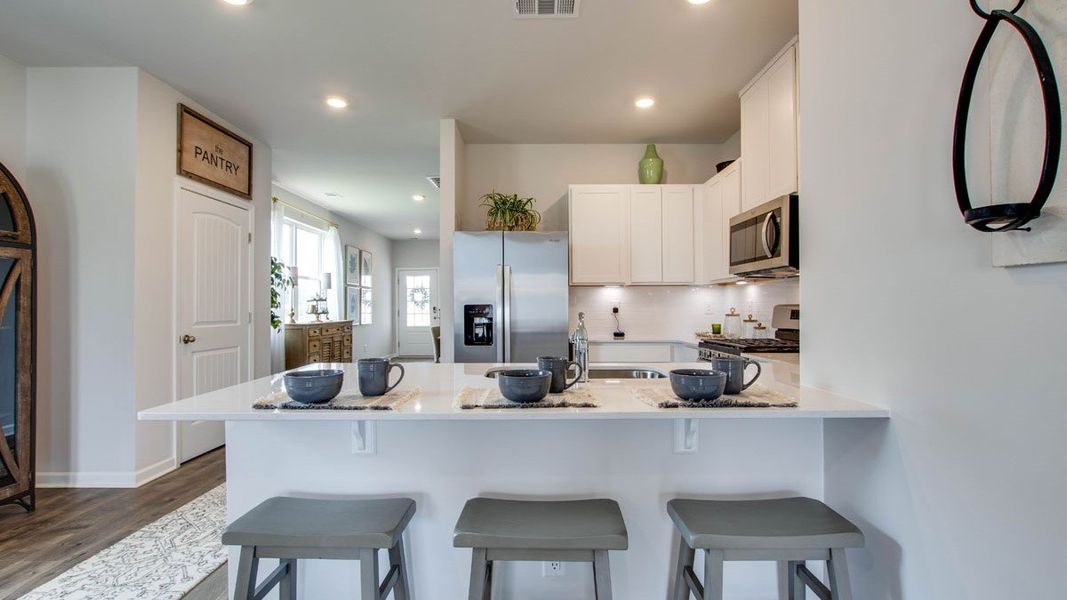 Furnished interior view inside a new home in Legacy Farms, White House (Image 10).