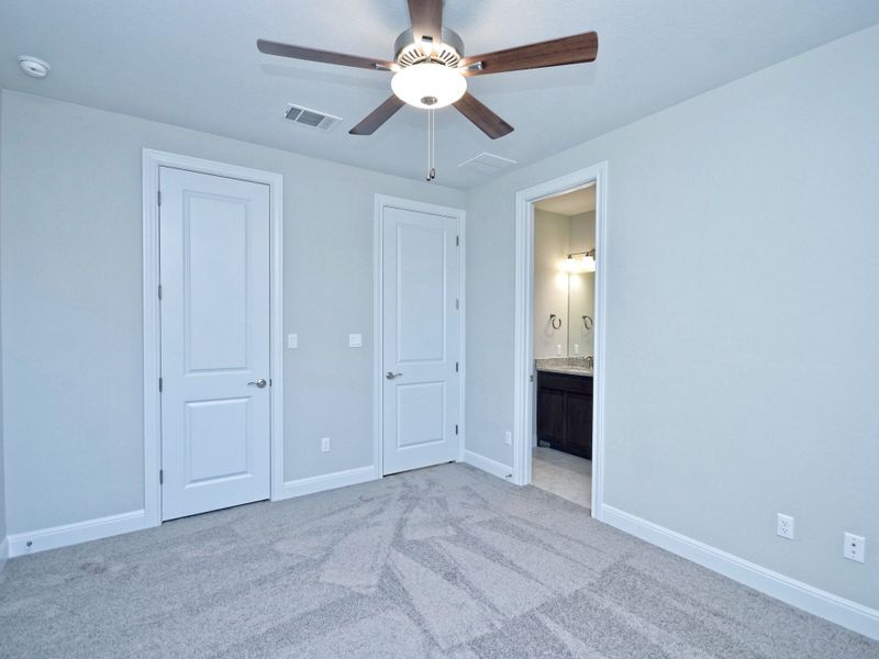 Representative unfurnished interior of a home built from the San Simeon I by Giddens Homes in Clearwater Ranch, Liberty Hill (Image 479).