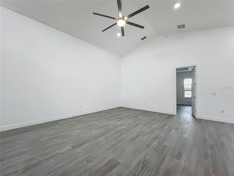 Spacious, unfurnished interior of a new home in , Wildwood (Image 37).