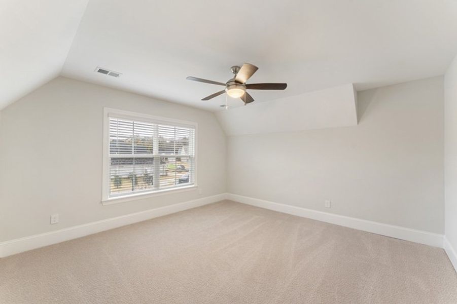 Spacious, unfurnished interior of a new home in Taylor Oaks, Greenville (Image 32).