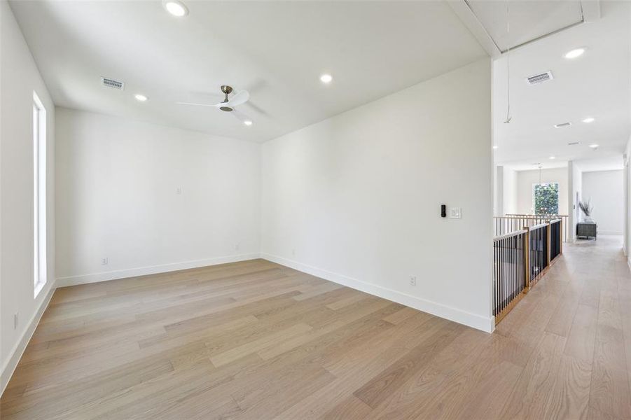 Spacious, unfurnished interior of a new home in , Dallas (Image 19). Spacious, unfurnished interior of a new home in , Dallas (Image 19).