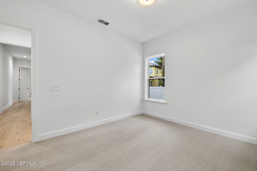 Spacious, unfurnished interior of a new home in , Ponte Vedra Beach (Image 22).