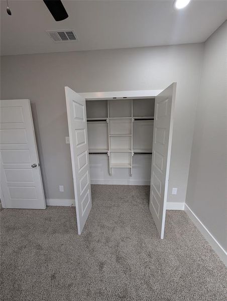 Spacious, unfurnished interior of a new home in , Dallas (Image 11).