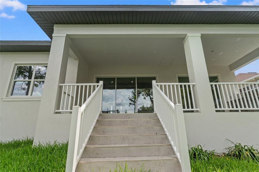 Exterior details and patio area of a home in Southern Hills Plantation, Brooksville (Image 25).