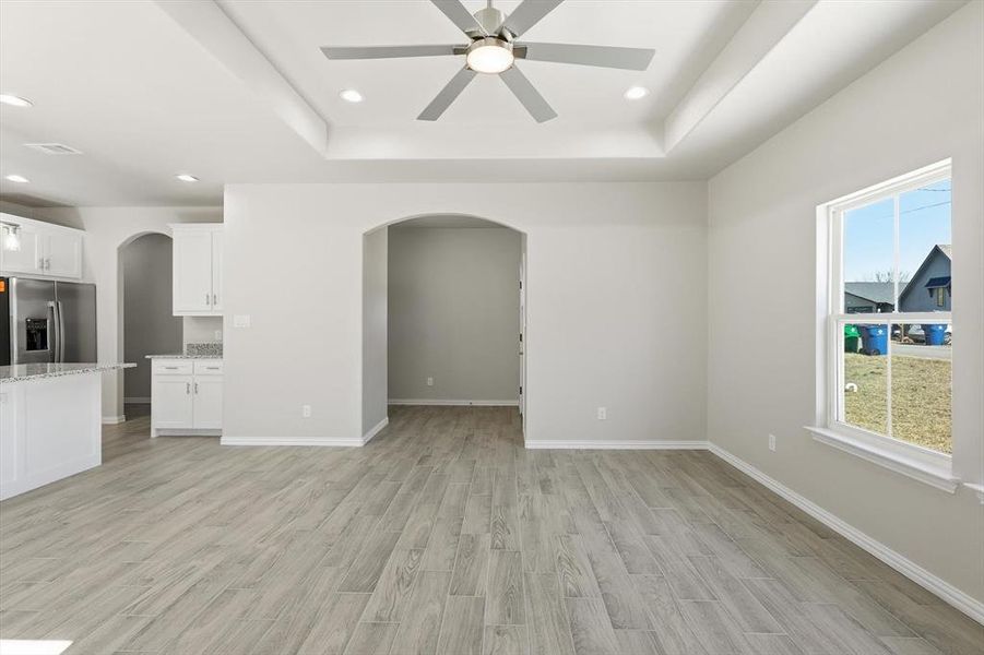 Spacious, unfurnished interior of a new home in , Bridgeport (Image 20).