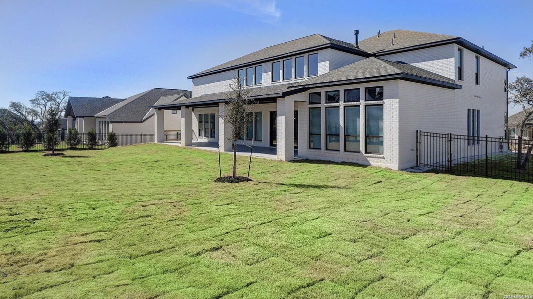 Exterior details and patio area of a home in Esperanza, Boerne (Image 24).