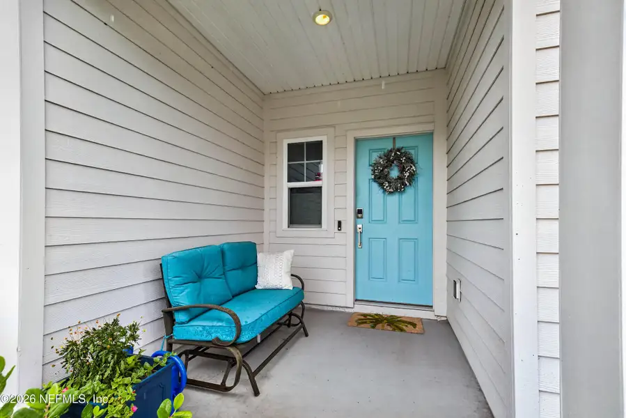 Exterior details and patio area of a home in , Jacksonville (Image 28).