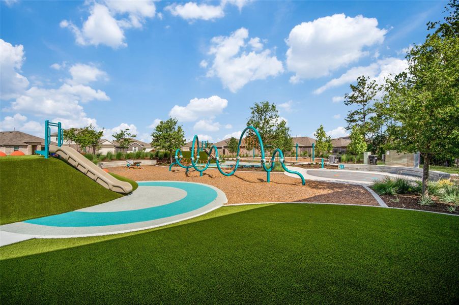 Community amenities in Granger Pines, Conroe (Image 28).