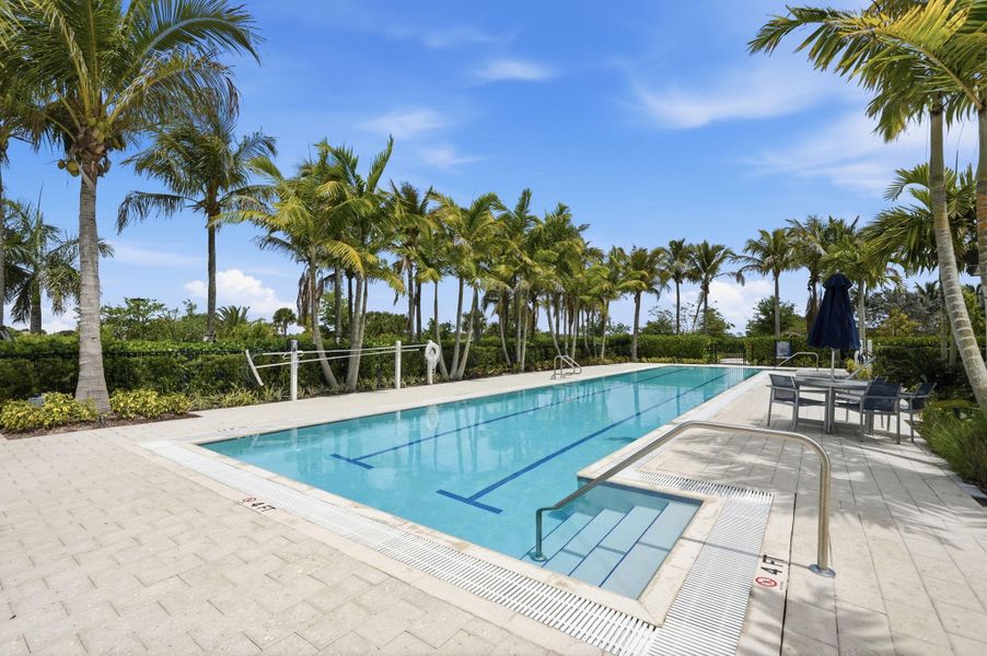 70-web-or-mls-10550_Northbrook_Cir_071