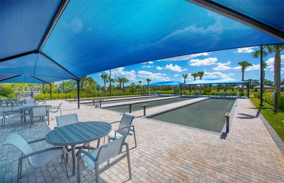 Image 27 of a home in Talon Preserve on Palmer Ranch. Image 27 of a home in Talon Preserve on Palmer Ranch.