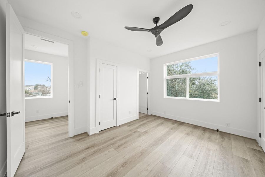 The second bedroom upstairs has an ensuite bath for privacy and convienence. Just outside in the hallway sits the laundry room. The second bedroom upstairs has an ensuite bath for privacy and convienence. Just outside in the hallway sits the laundry room.