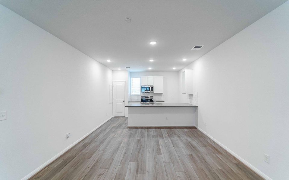 Photo of same townhome model, different unit. Differences may apply.