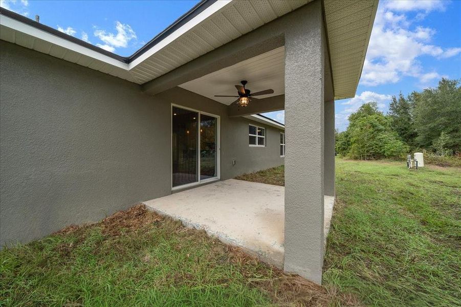 Exterior details and patio area of a home in , Ocklawaha (Image 28). Exterior details and patio area of a home in , Ocklawaha (Image 28).