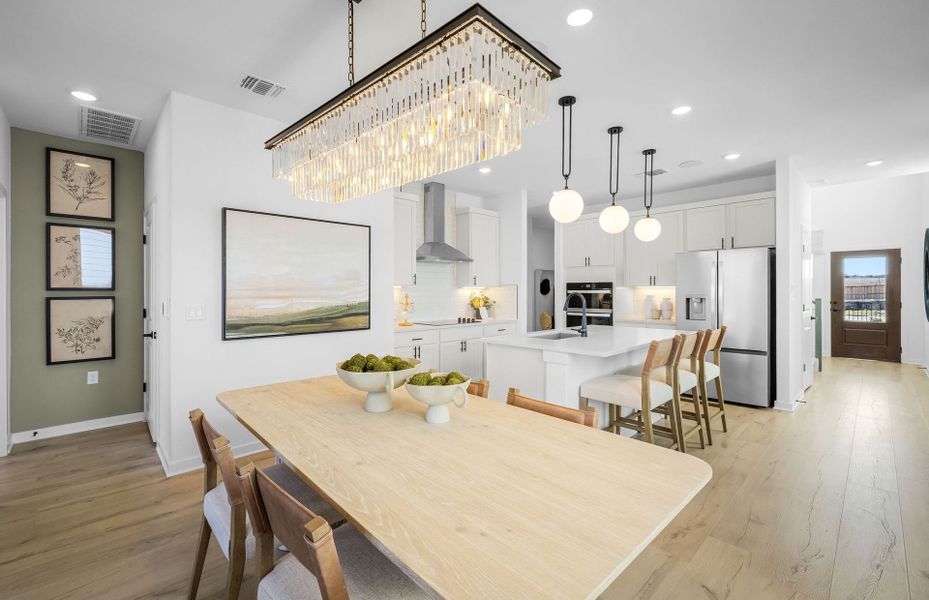 Representative furnished interior of a home built from the Fentress by Pulte Homes in Cameron Place, Austin (Image 35).
