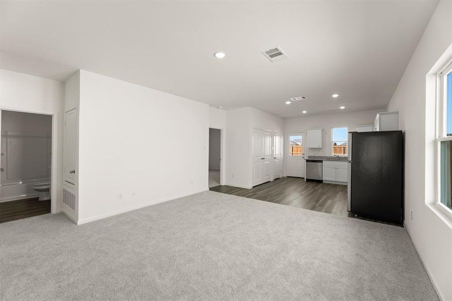 07. 501 Merced - Family (2)