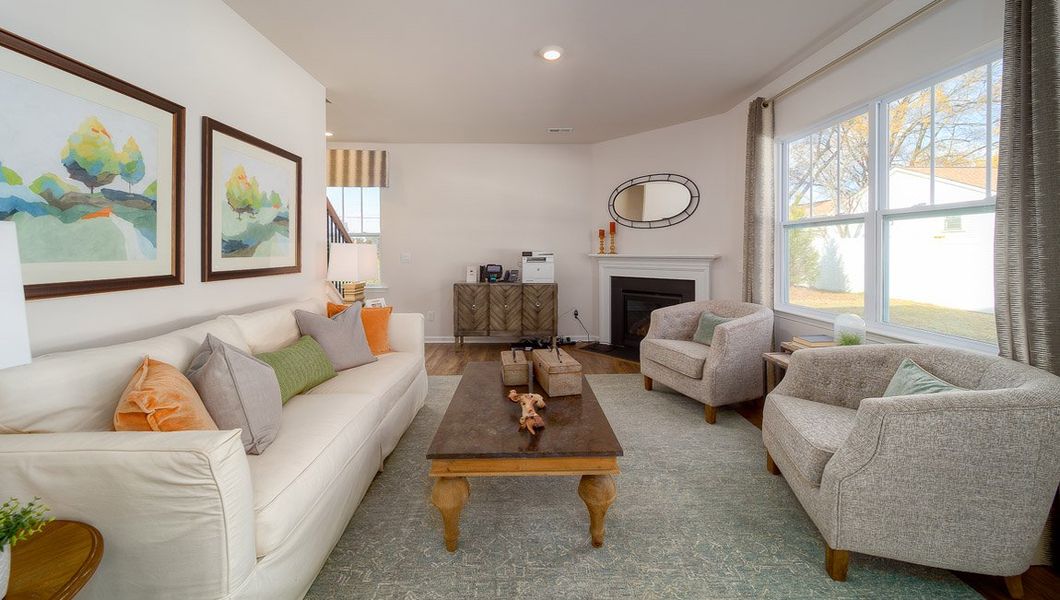 Furnished interior view inside a new home in Valleywood Farms, Waynesville (Image 9).