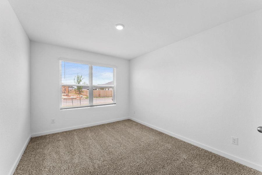 Spacious, unfurnished interior of a new home in Sonoma Oaks, Fredericksburg (Image 18). Spacious, unfurnished interior of a new home in Sonoma Oaks, Fredericksburg (Image 18).