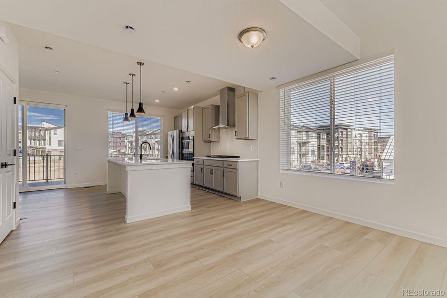 Dining area 2 Dining area 2