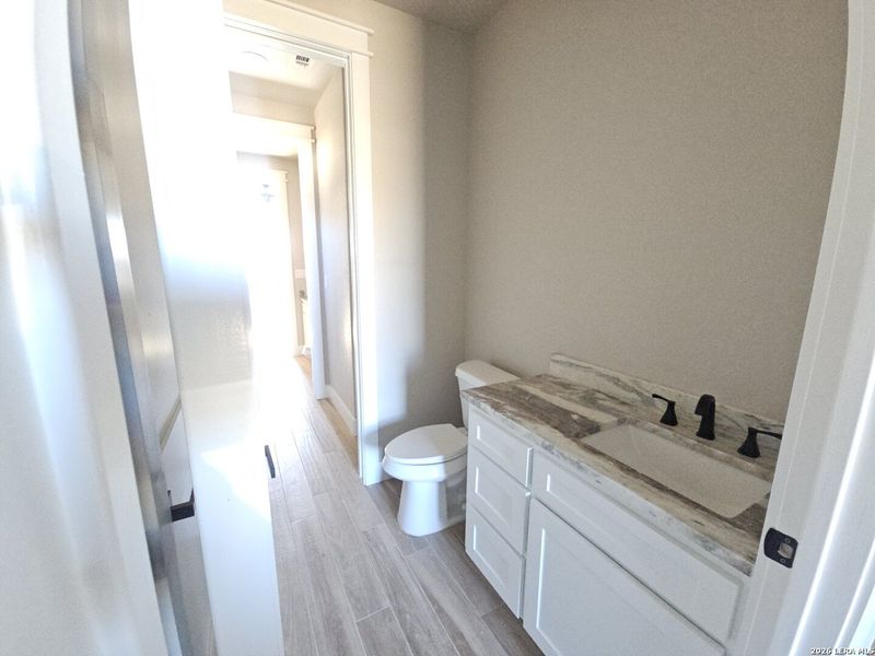 Image 34 of a home in .