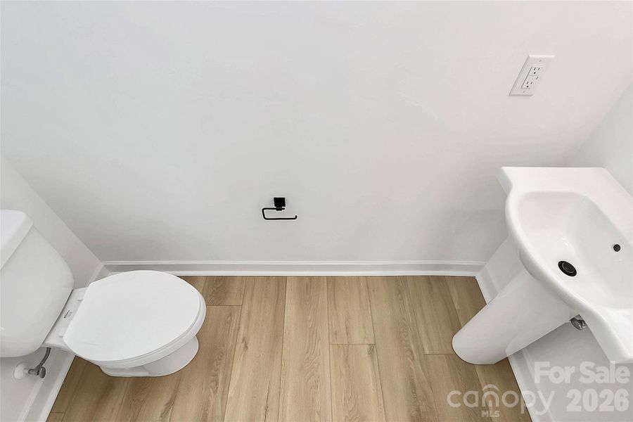 Image 45 of a home in .