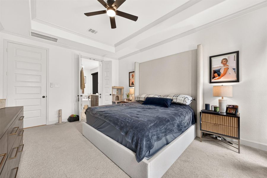 Furnished interior view inside a new home in Candela, Richmond (Image 31).