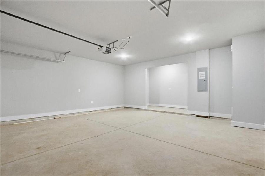 Spacious, unfurnished interior of a new home in , Statham (Image 65).