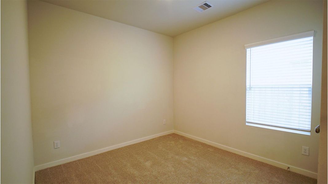 Spacious, unfurnished interior of a new home in Lonestar Collection at Aurora, Katy (Image 16).