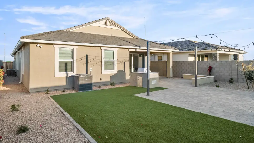 Exterior details and patio area of a home in Zanjero Pass, Waddell (Image 2).