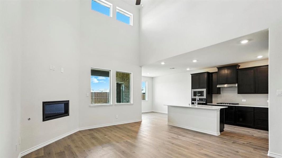Spacious, unfurnished interior of a new home in Morning Ridge, Princeton (Image 10).