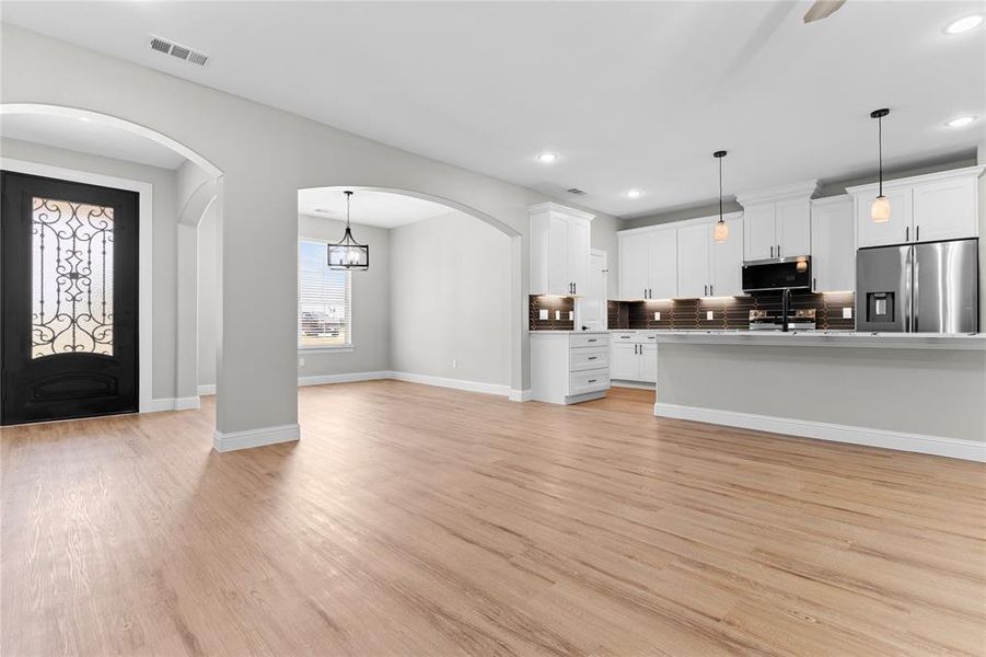 Spacious, unfurnished interior of a new home in , Cumby (Image 26). Spacious, unfurnished interior of a new home in , Cumby (Image 26).