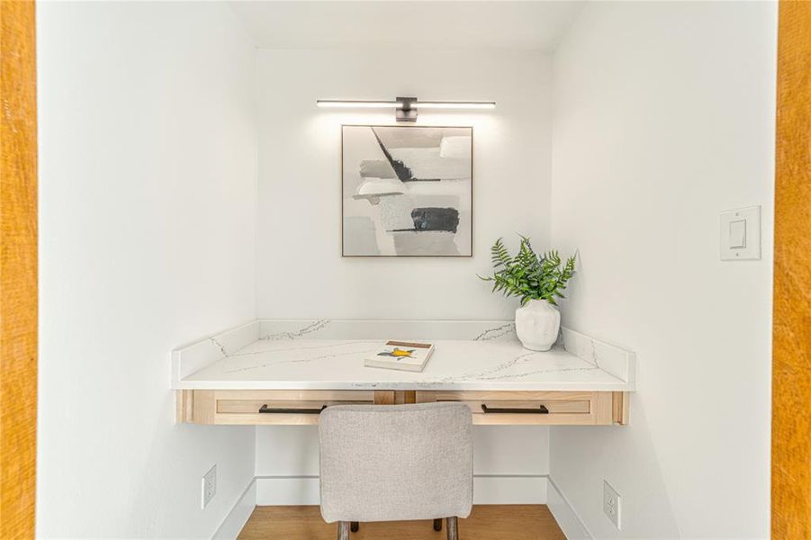 Furnished interior view inside a new home in , Dallas (Image 34).