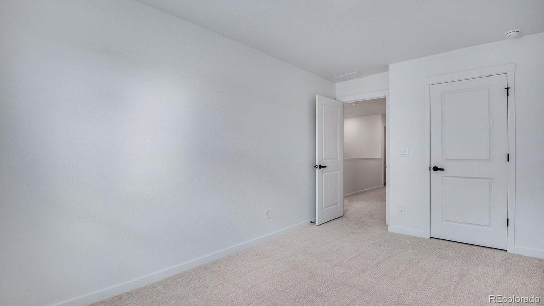 Spacious, unfurnished interior of a new home in Horizon Uptown, Aurora (Image 25). Spacious, unfurnished interior of a new home in Horizon Uptown, Aurora (Image 25).