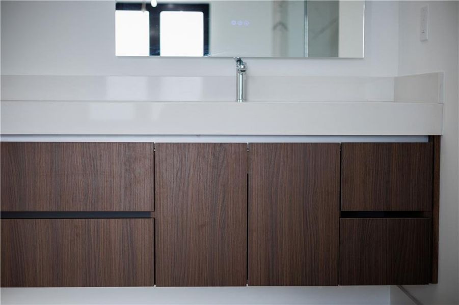 Image 106 of a home in .