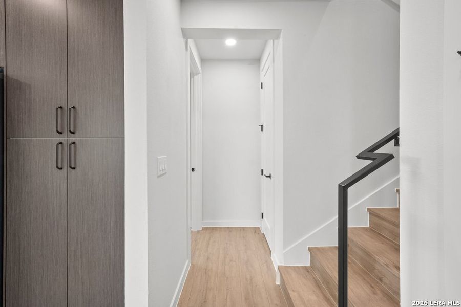 Spacious, unfurnished interior of a new home in , New Braunfels (Image 19).