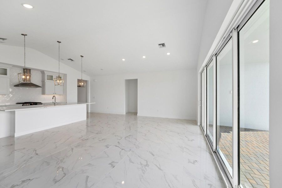 Kitchen, Dining Area & Great Room