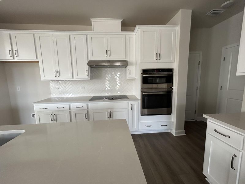Furnished interior view inside a new home in , Ravenel (Image 8).