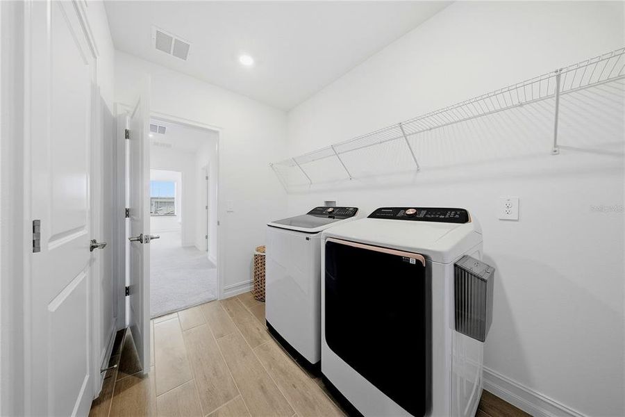Close-up of interior finishes inside a home in Connerton, Land O' Lakes (Image 21).