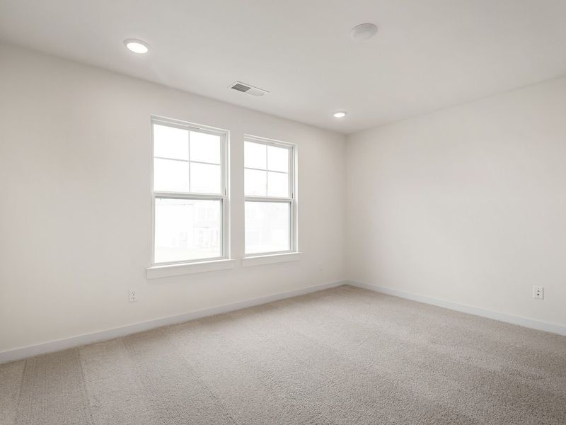 Spacious, unfurnished interior of a new home in Woods Crossing, Gallatin (Image 34).