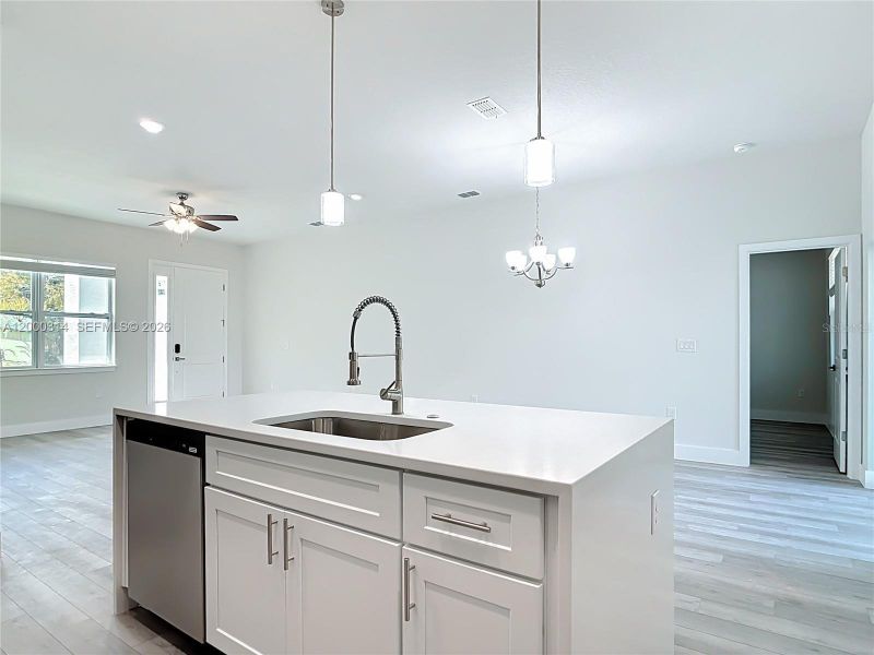 Image 34 of a home in .