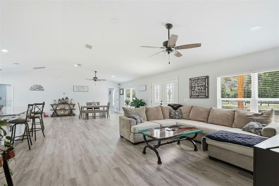 Furnished interior view inside a new home in , Homosassa (Image 46). Furnished interior view inside a new home in , Homosassa (Image 46).