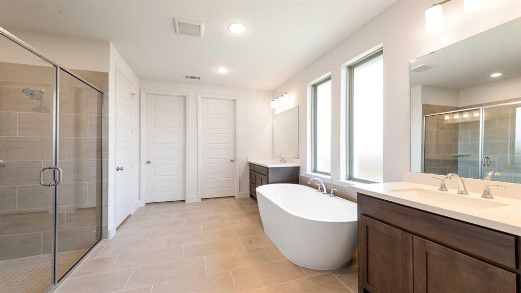 Furnished interior view inside a new home in Mosaic 50', Celina (Image 14). Furnished interior view inside a new home in Mosaic 50', Celina (Image 14).