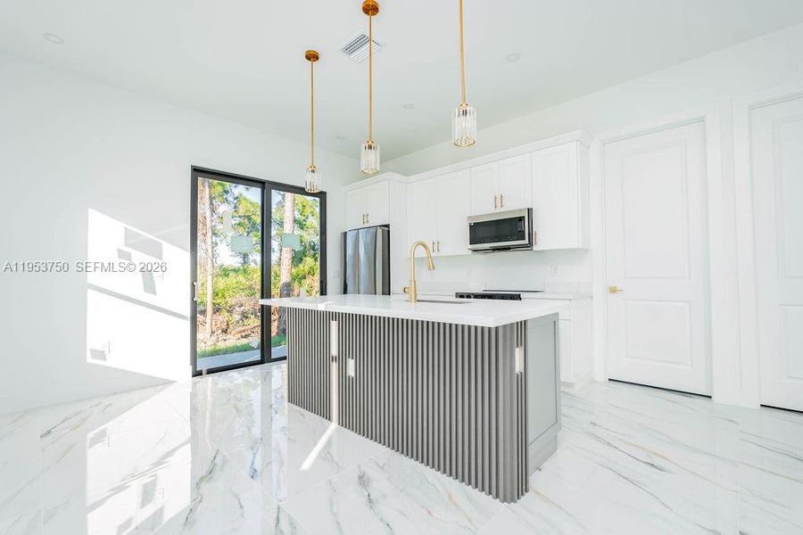 Furnished interior view inside a new home in , Lehigh Acres (Image 7).