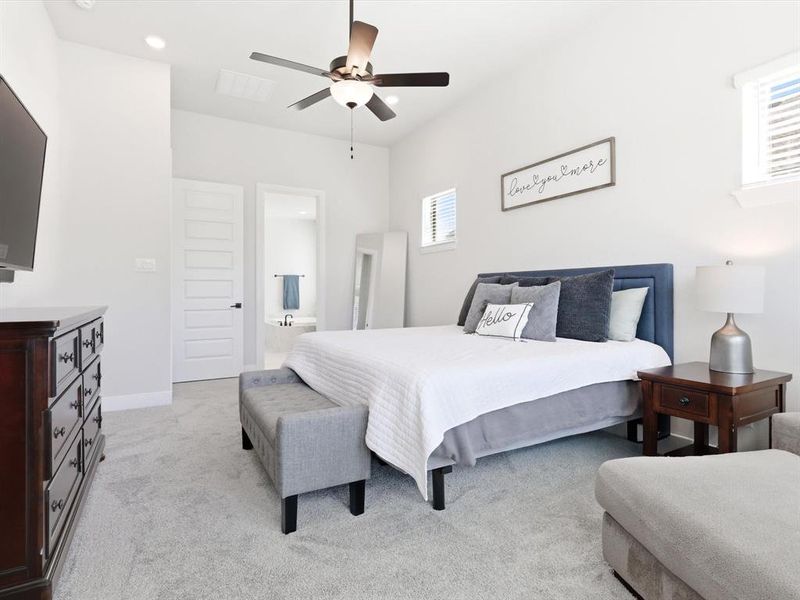 Furnished interior view inside a new home in South Pointe Village Series, Mansfield (Image 22). Furnished interior view inside a new home in South Pointe Village Series, Mansfield (Image 22).