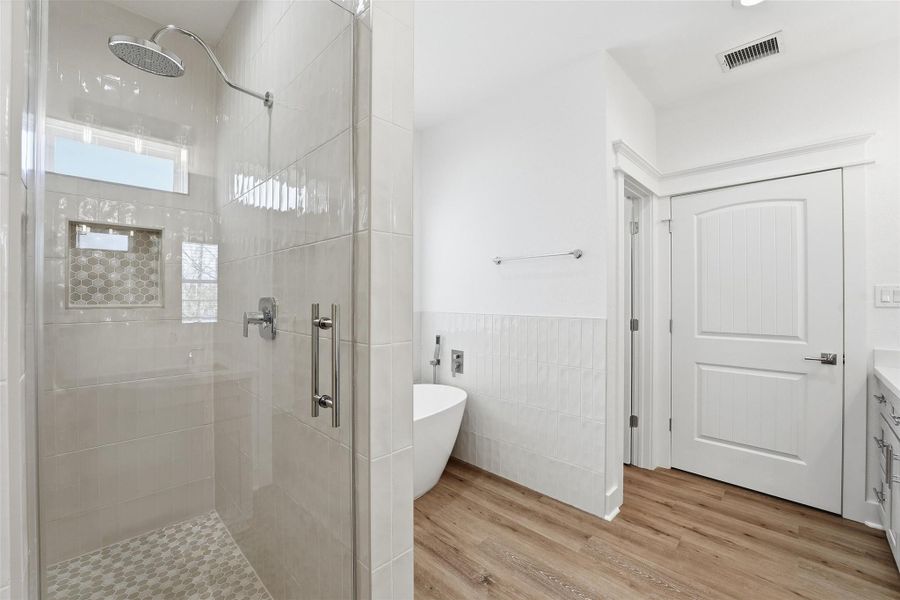 Furnished interior view inside a new home in , Houston (Image 10).