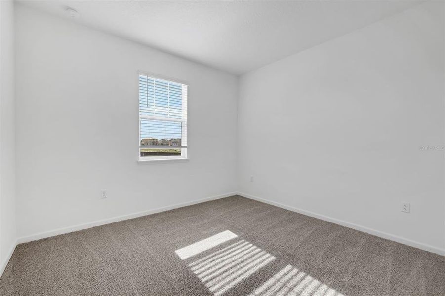 Spacious, unfurnished interior of a new home in Crossroads at Kelly Park, Apopka (Image 29).