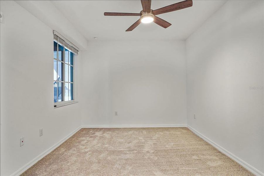 Spacious, unfurnished interior of a new home in , Venice (Image 23).