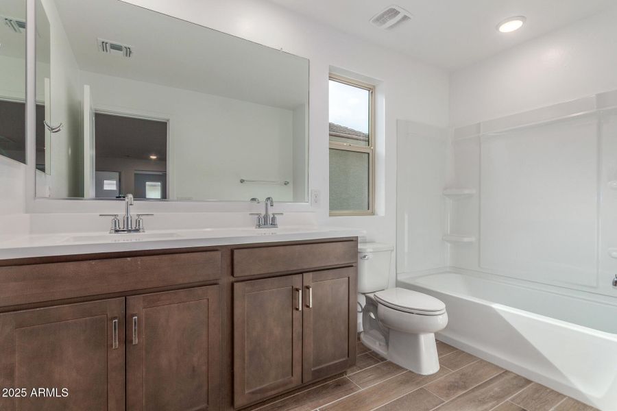 38 Monte Lindo 38 Monte Lindo